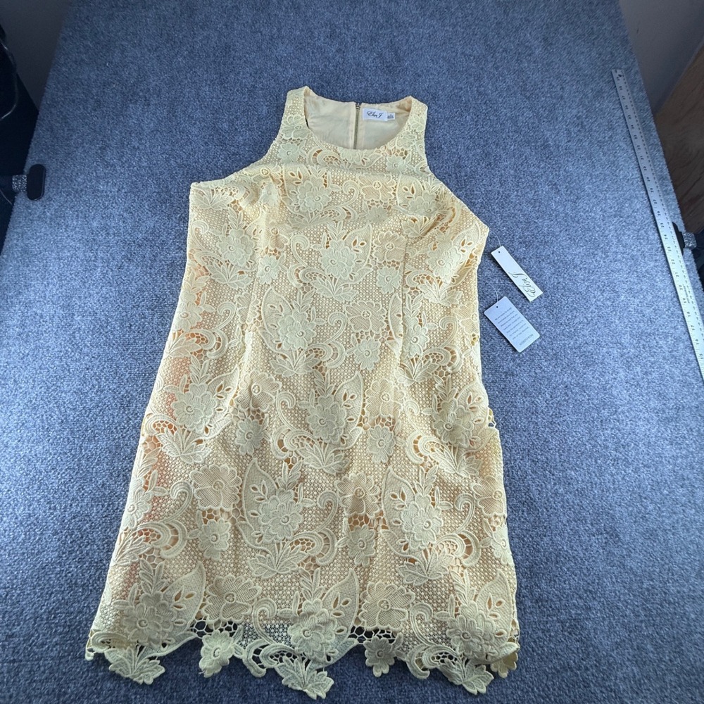 Eliza J Yellow Floral Guipure Lace Sleeveless Scalloped Shift Dress Size 18 NWT
